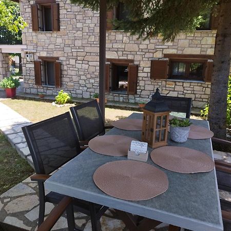 Cosy Lake House, Μια Ανάσα Πριν Τη Λίμνη Kalívia المظهر الخارجي الصورة