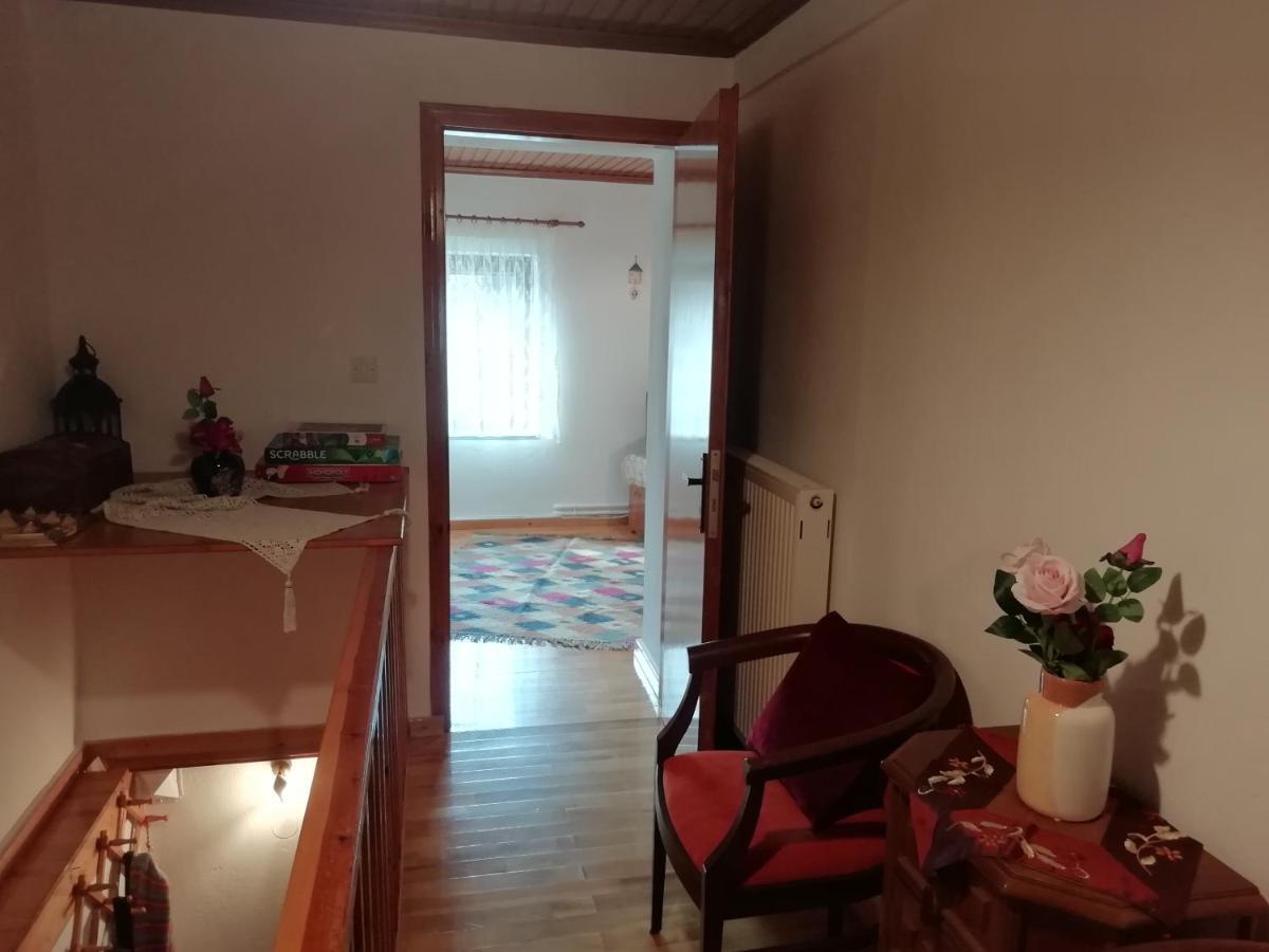 Cosy Lake House, Μια Ανάσα Πριν Τη Λίμνη Kalívia المظهر الخارجي الصورة