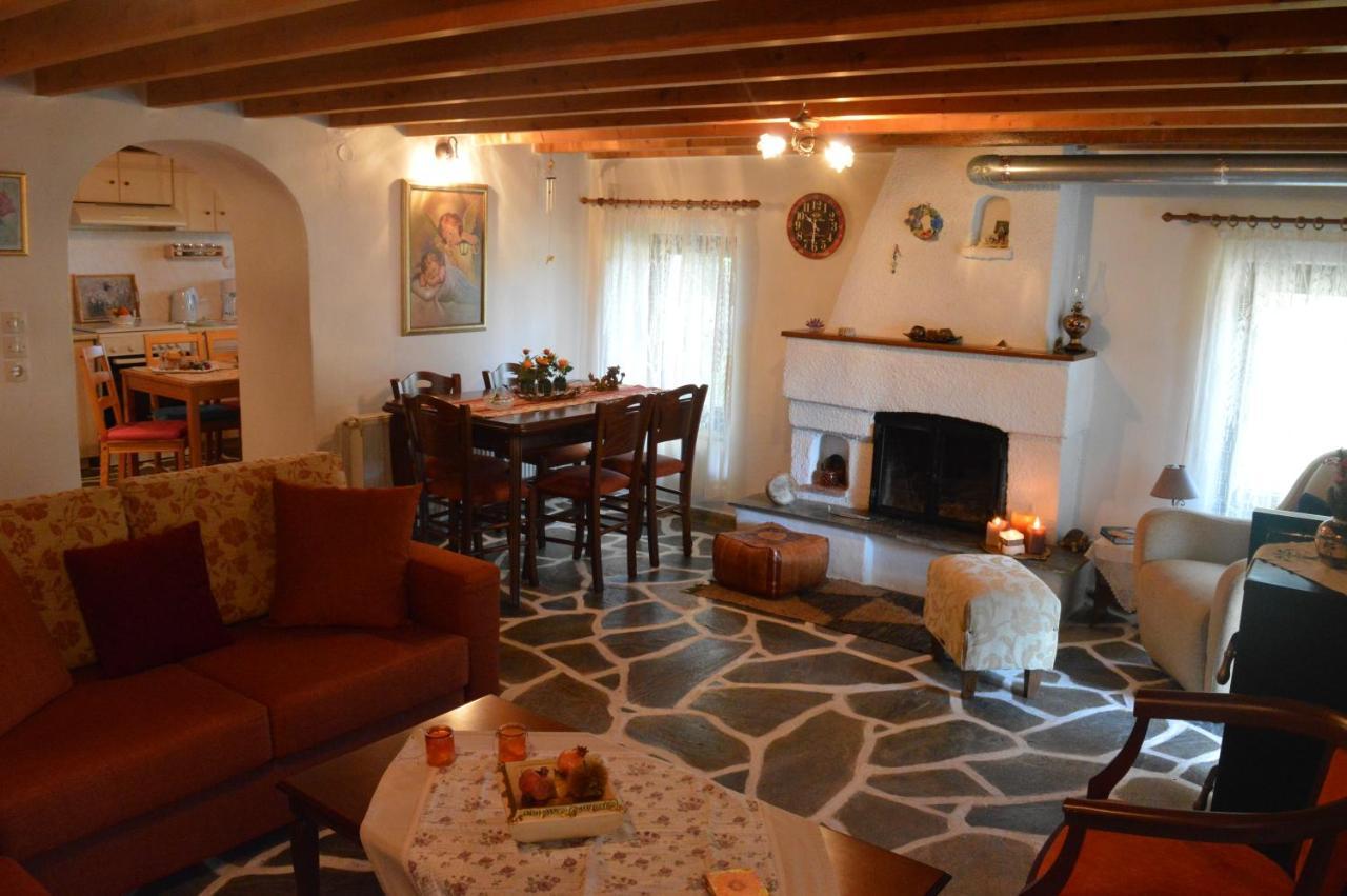 Cosy Lake House, Μια Ανάσα Πριν Τη Λίμνη Kalívia المظهر الخارجي الصورة